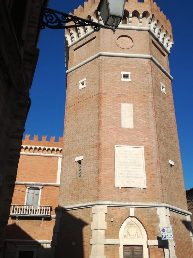 B&B Porta Girone Civitanova Alta Exteriér fotografie